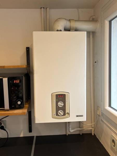 Ancienne chaudière gaz Chaffoteaux avant dépose