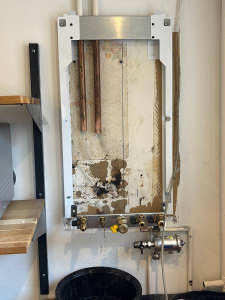 dépose de vieille chaudière gaz et recyclage