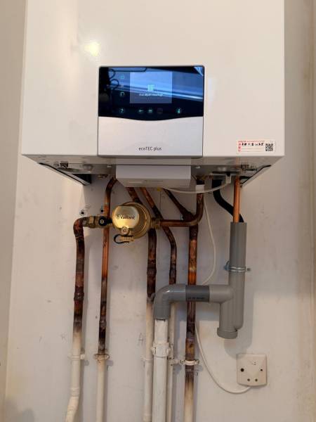 Nouvelle chaudière gaz Vaillant installée par la SARL Durand Pierre proche Le Havre