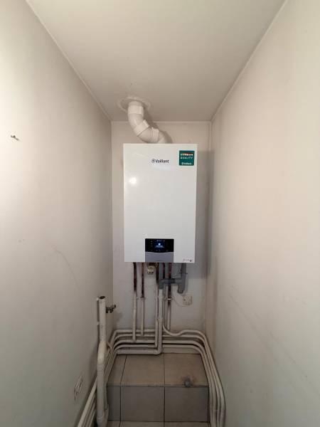 Installation chaudière gaz Vaillant neuve dans un appartement à Sainte Adresse