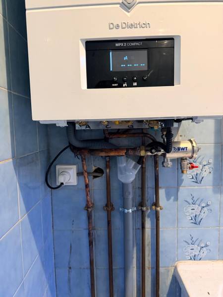 Nouvelle installation de chaudière gaz Vaillant par SARL Durand Pierre